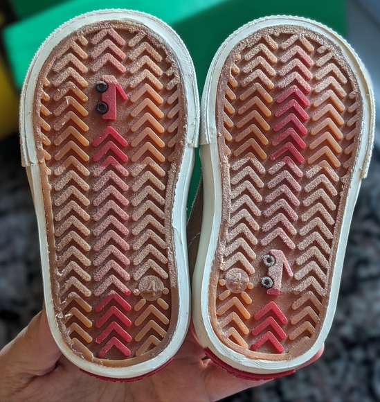 See Kai Run Wyatt Size 4 - Picture 2 of 7